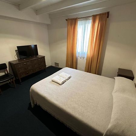 Hotel Paris Río Gallegos Dış mekan fotoğraf