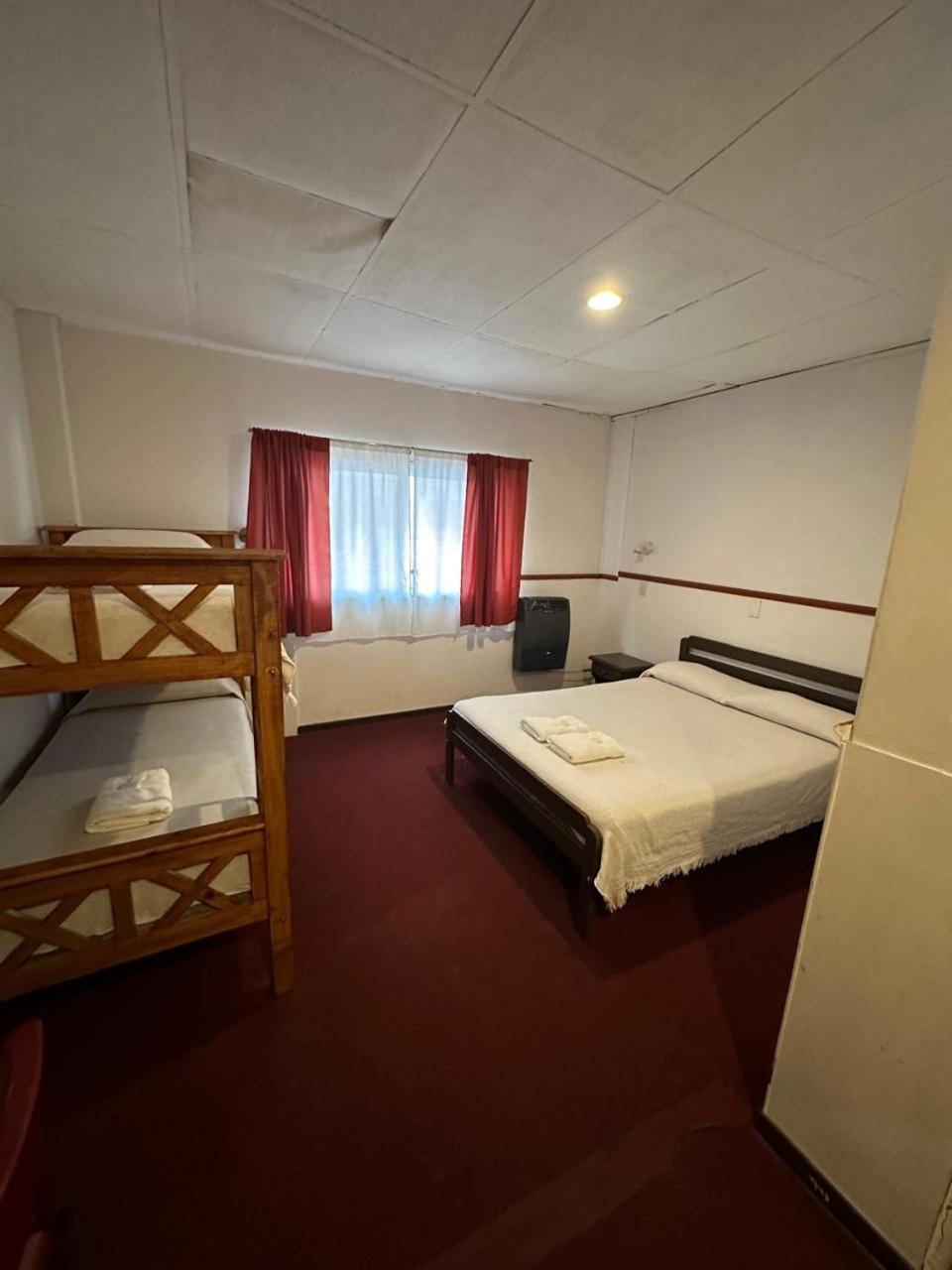 Hotel Paris Río Gallegos Dış mekan fotoğraf